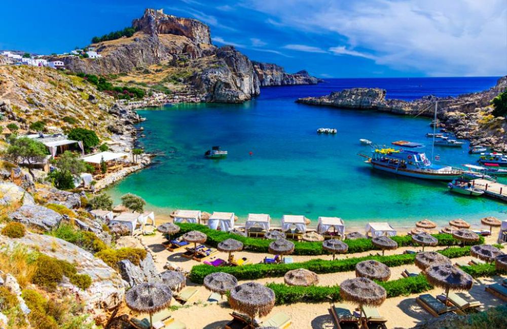 15-Day Turkey & Greece Tour: Istanbul, Antalya, Santorini